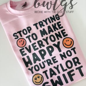 Stop Trying To Make Everyone Happy, You’re Not Taylor Swift