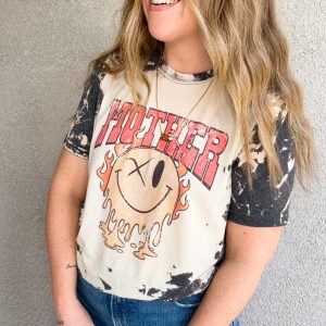 Bleached Mother Smiley